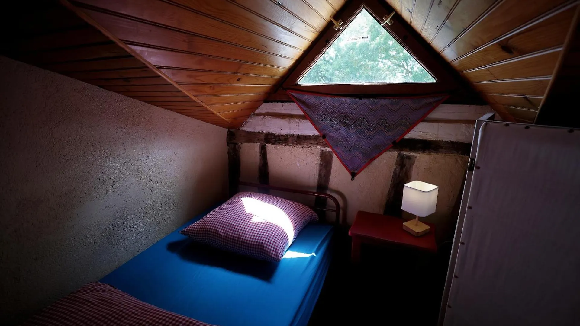 Auberge de jeunesse Le Grangé à Giscaro France